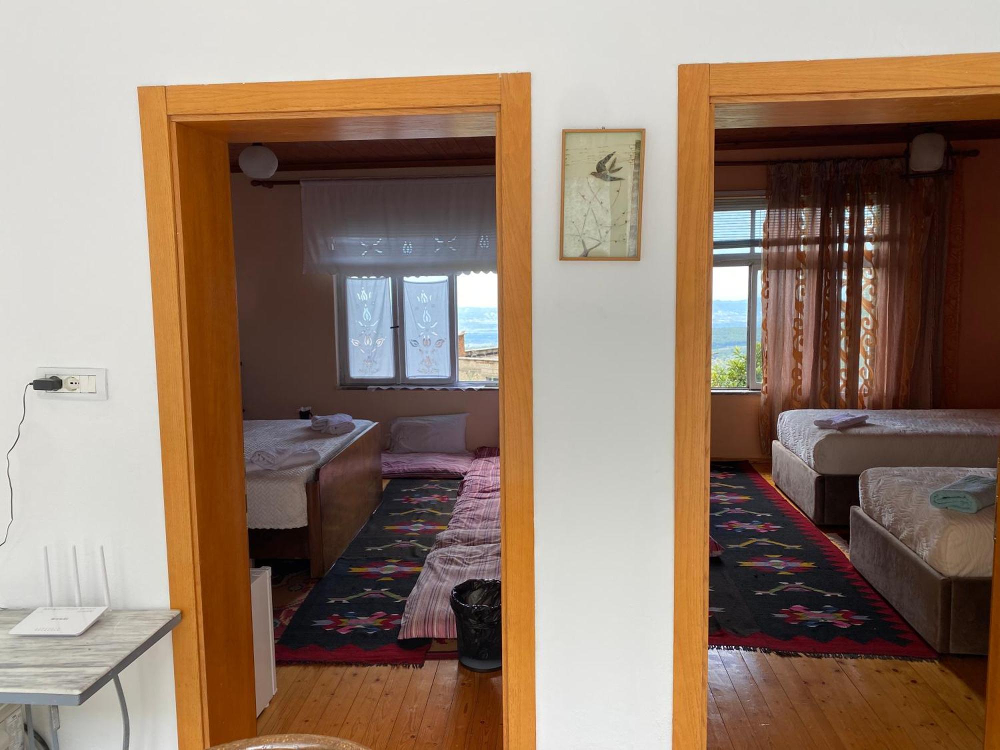 Llulla Quarto em Acomodações Particulares *