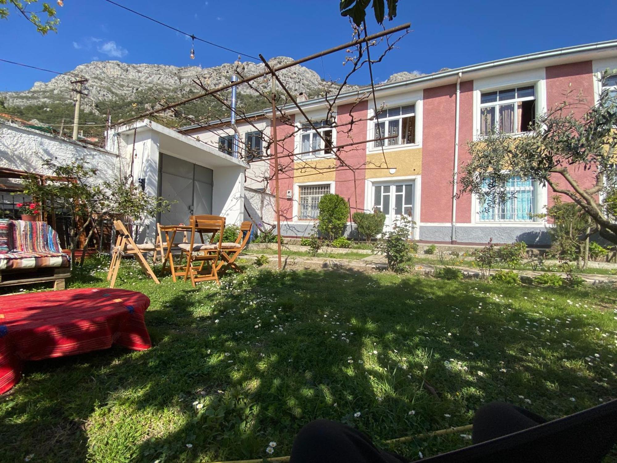 Llulla Quarto em Acomodações Particulares