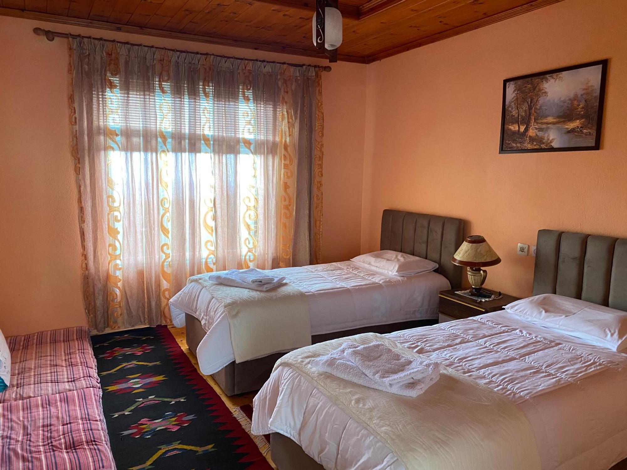 Quarto em Acomodações Particulares Llulla *
